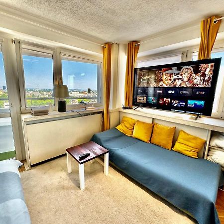 Sun Clima/Ac Metro X2 Fast Wifi 500 Mbs 70'Tv Netflix Appletv Hbo Varsóvia Exterior foto