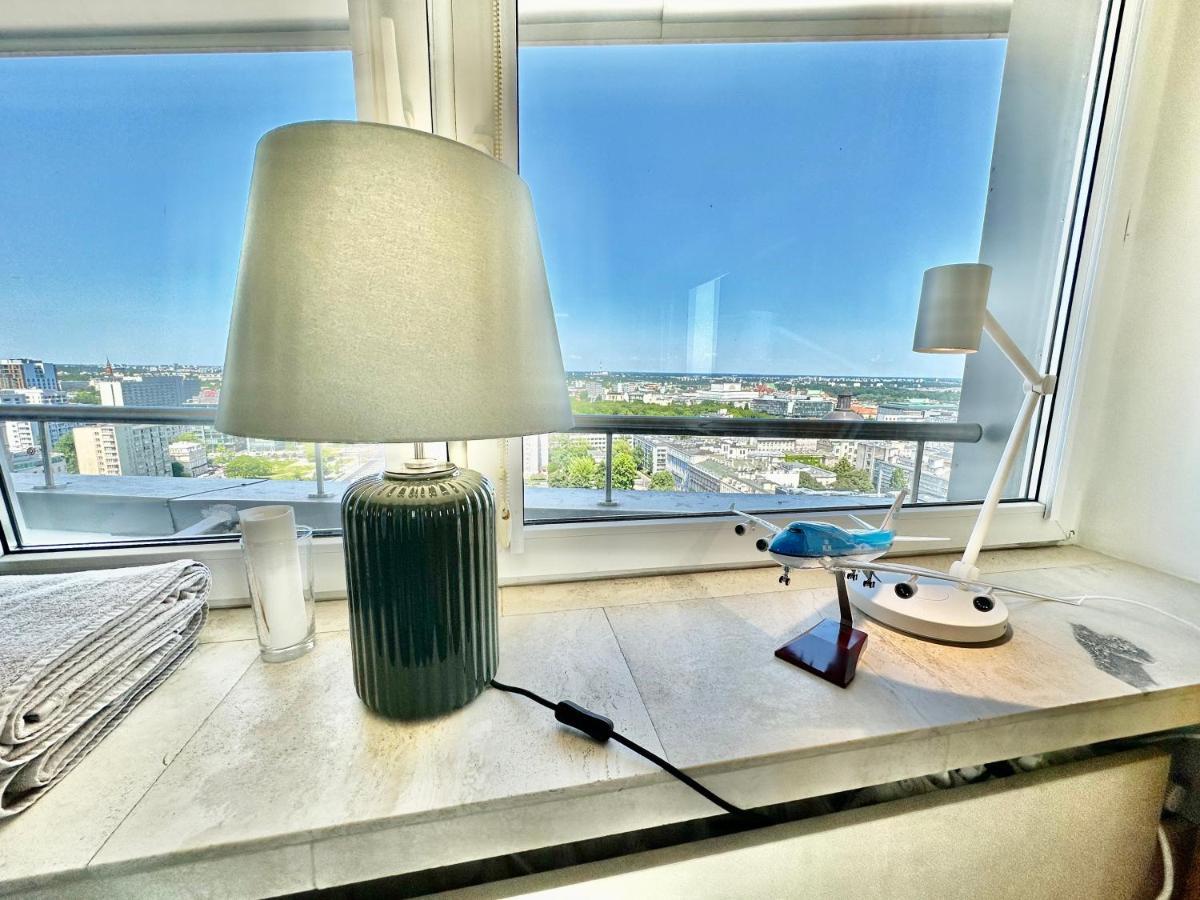 Sun Clima/Ac Metro X2 Fast Wifi 500 Mbs 70'Tv Netflix Appletv Hbo Varsóvia Exterior foto